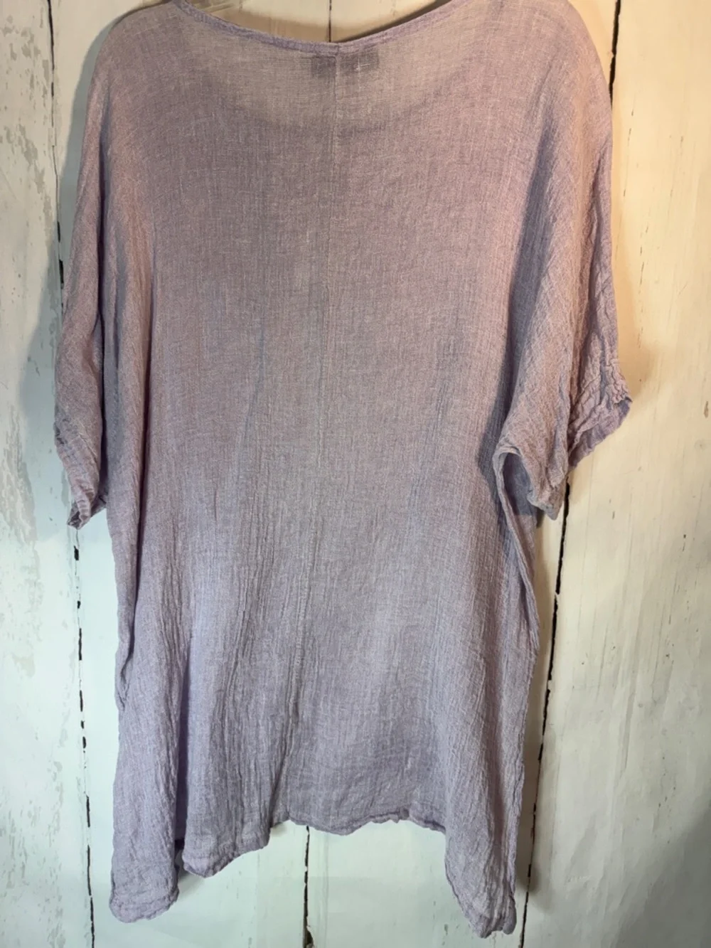 Lavender Tina Stephen’s Linen-Cotton blend round Neck blouse made with n Italy - Picture 3 of 5